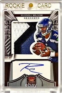 2012 Crown Royale RUSSELL WILSON /349 Silhouettes 3 Color Rookie Patch Auto