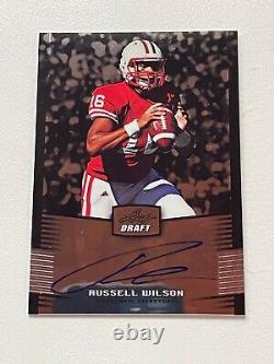 2012 Leaf Metal Draft #RW1 Russell Wilson Auto Rookie Football Card