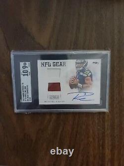 2012 National Treasures Russell Wilson NFL Gear Combos RC /49 SGC 9 MlNT 10 AUTO
