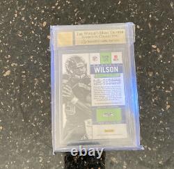 2012 Panini Contenders Russell Wilson Blue Jersey AUTO ROOKIE #225. BGS 9.5/10