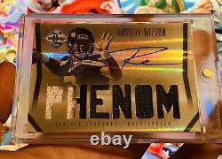 2012 Panini Limited Russell Wilson RC Rookie On Card Auto Autograph Jersey Card