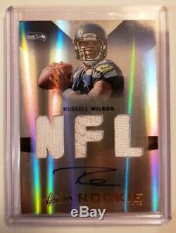 2012 Russell Wilson Absolute Rookie Premiere Materials On-Card Auto /299 RPS