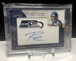 2012 Russell Wilson Panini Prominence Auto Rookie Team Logo Patch Seahawks