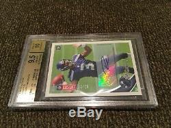 2012 Topps Kickoff Russell Wilson RC Auto /25 Graded BGS 9.5 GEM MINT With10 AUTO