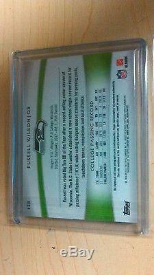 2012 Topps Platinum Seahawks RC Russell Wilson 3 Color patch Auto green 85/99
