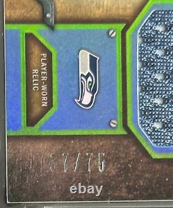 2012 Topps Triple Threads Patch /75 Russell Wilson RC Rookie AUTO PSA 8