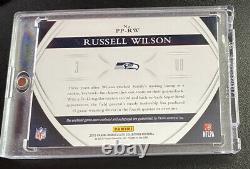 2015 Immaculate Russell Wilson Game Used On Card Auto /10 ssp