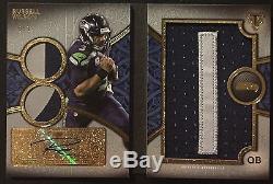 2015 Topps Triple Threads Russell Wilson Letter Auto Relic Book Card 3/3 I