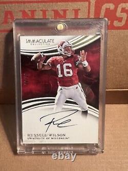 2016 Immaculate Collegiate Football Russell Wilson Auto 20/25