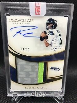 2019 Panini Immaculate Russell Wilson Gold Patch Auto /15 Panini Sealed