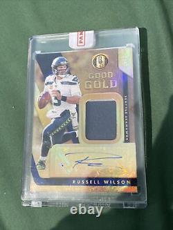 2020 Panini Gold Standard Russel Wilson Good As Gold Patch Auto/5 Denver Broncos