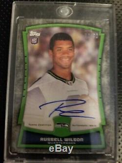 77/90 RARE! RUSSELL WILSON 2012 TOPPS ROOKIE PREMIERE Blue INK AUTO RC