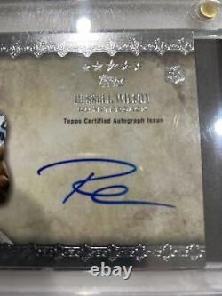 Five Star Football Russell Wilson RC 32/42 Auto Booklet Seattle