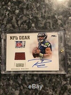 Russell Wilson 2012 National Treasures RC On Card Auto Patch Logo /15 Seahawks
