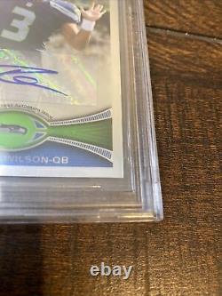 Russell Wilson 2012 Topps Chrome RC Auto BGS 9 10 Mint Rookie Autograph Card #40