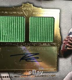 Russell Wilson 2012 Topps Supreme Auto RC/15 Dual Jersey Patch Seahawks Rookie