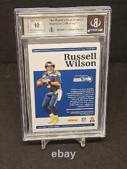 Russell Wilson 2020 Encased Vaulted Veteran Patch 4/10 BGS 9/Auto 10