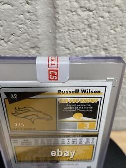 Russell Wilson 2022 Panini Classics Gold Signature Auto 3/5 Jersey# Broncos #32