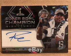 Russell Wilson Auto 2/2 2018 Spectra Super Bowl Champs Seattle Seahawks