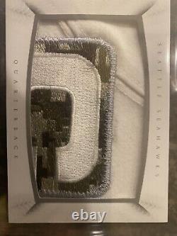 Russell Wilson Auto Captains Patch Card
