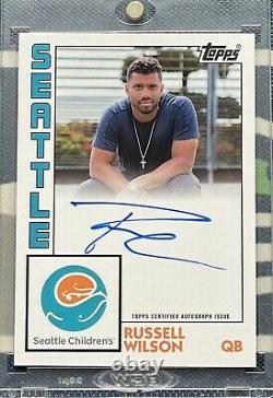 Russell Wilson Seattle Children's Heroes Autograph AUTO 2020 Topps ON CARD