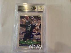 Seahawks Russell Wilson Signed 2012 Topps #165A Rookie Card Auto 10! BAS Slabbed