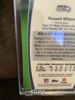 Very Rare RUSSELL WILSON 2012 Topps Finest Pulsar Refractor Rookie/Auto 6/10
