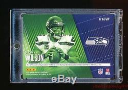 Russell Wilson 2018 Outils Panini Absolute Du Patch Commercial Ball Auto #d 1/1