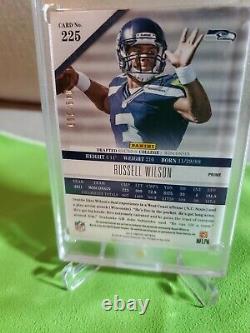 Russell Wilson Rookie Auto Seahawks 2012 Panini Limited Patch Phenom #49/299